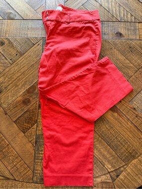 Bright Red Casual Capris